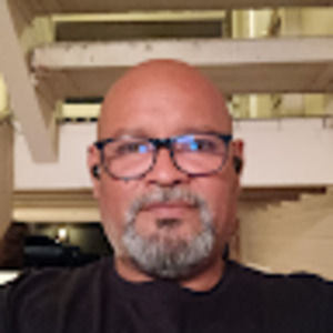 Meet your Posher, Augusto